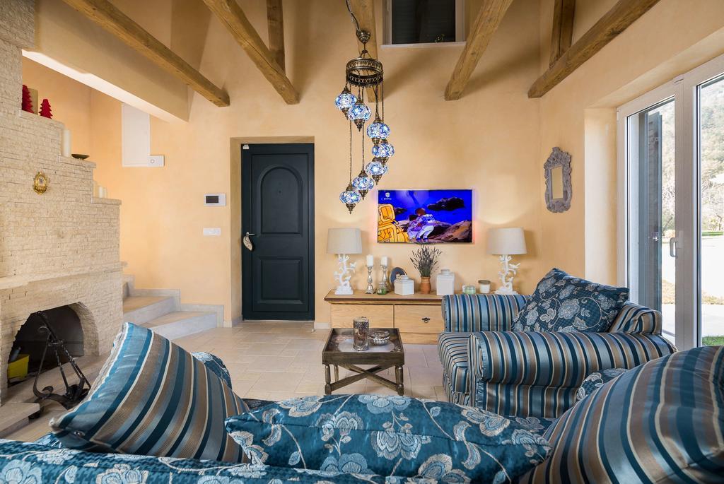Villa Stonegate Estate - Bonus, Dvije Vile Jedna Cijena! Opatija Ngoại thất bức ảnh