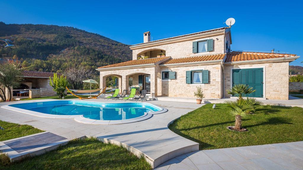 Villa Stonegate Estate - Bonus, Dvije Vile Jedna Cijena! Opatija Ngoại thất bức ảnh