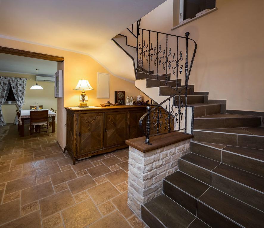 Villa Stonegate Estate - Bonus, Dvije Vile Jedna Cijena! Opatija Ngoại thất bức ảnh