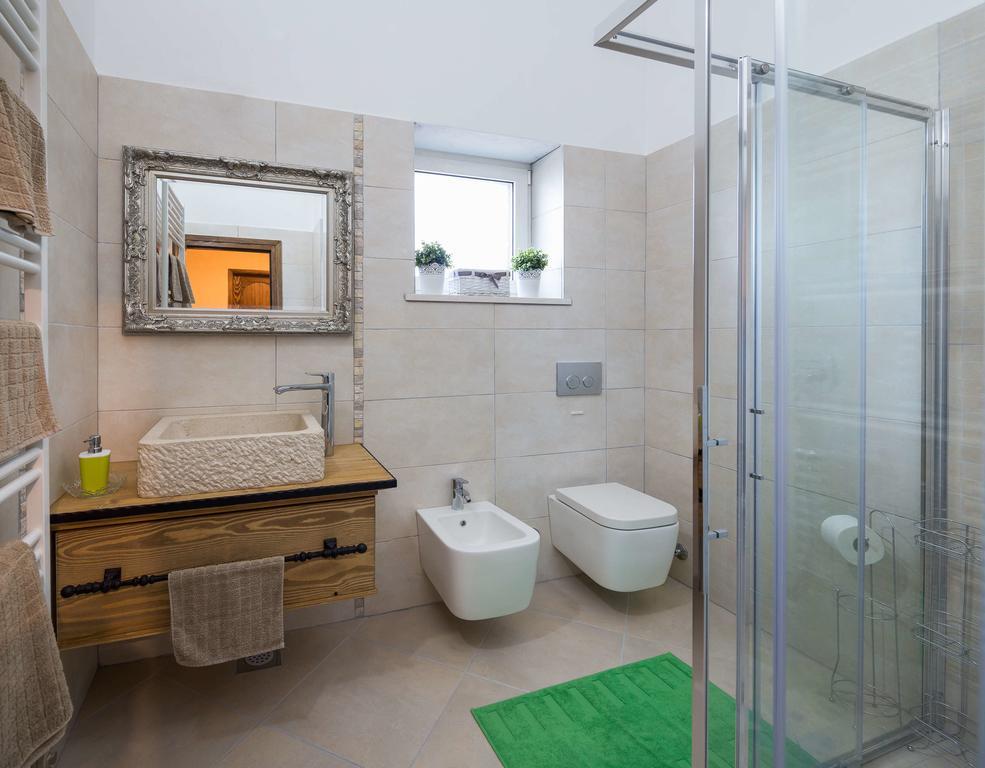 Villa Stonegate Estate - Bonus, Dvije Vile Jedna Cijena! Opatija Ngoại thất bức ảnh