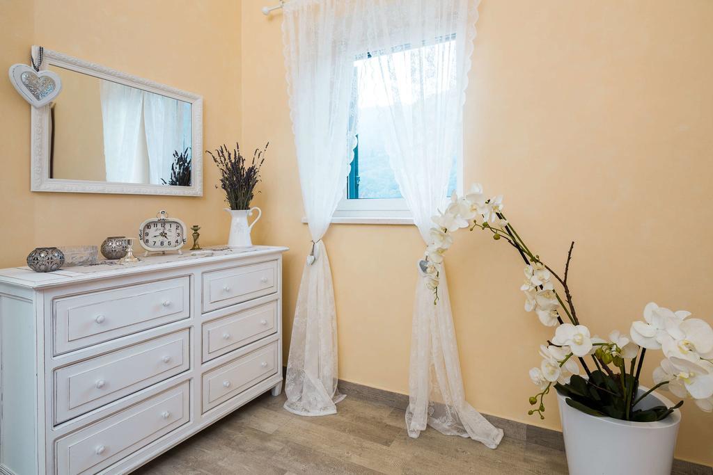 Villa Stonegate Estate - Bonus, Dvije Vile Jedna Cijena! Opatija Ngoại thất bức ảnh
